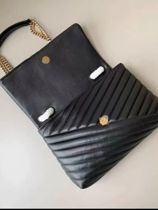 95% New TORY BURCH Kira chevron shoulder bag - Picture 5 of 8